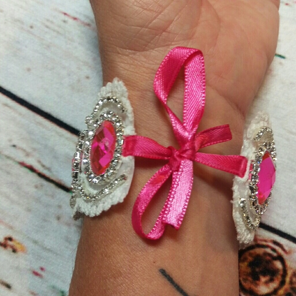 Rhinestone bracelet - Picture 2 of 2